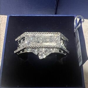 Swarovski Silver Double Granite Ring with Shimmering Crystals